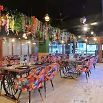 Hotel Hari Piorko - New Delhi Railway Station