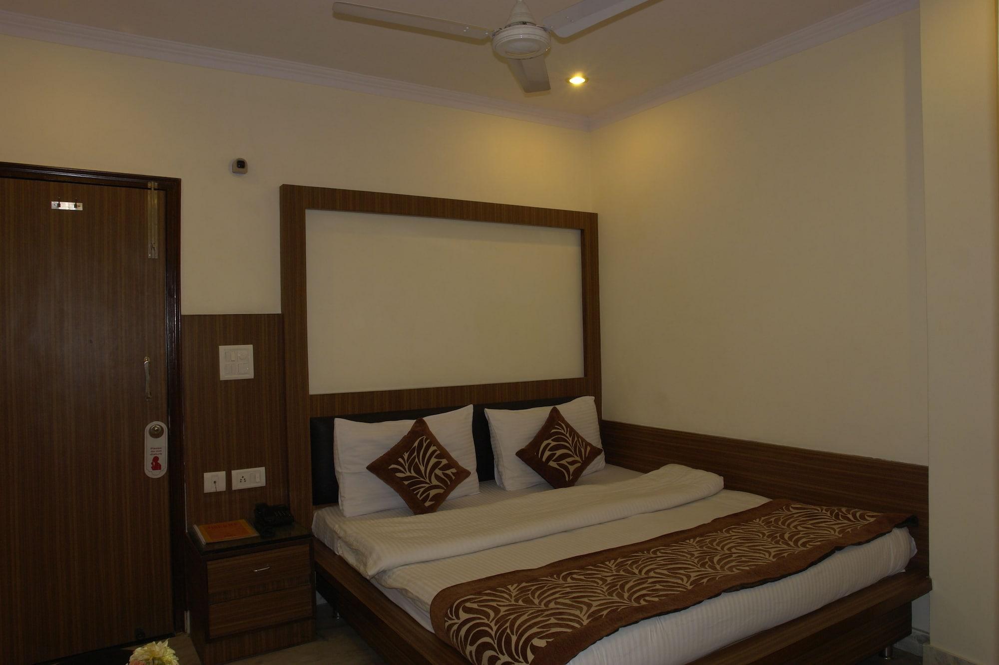 Hari Piorko - Railway Station 3* New Delhi