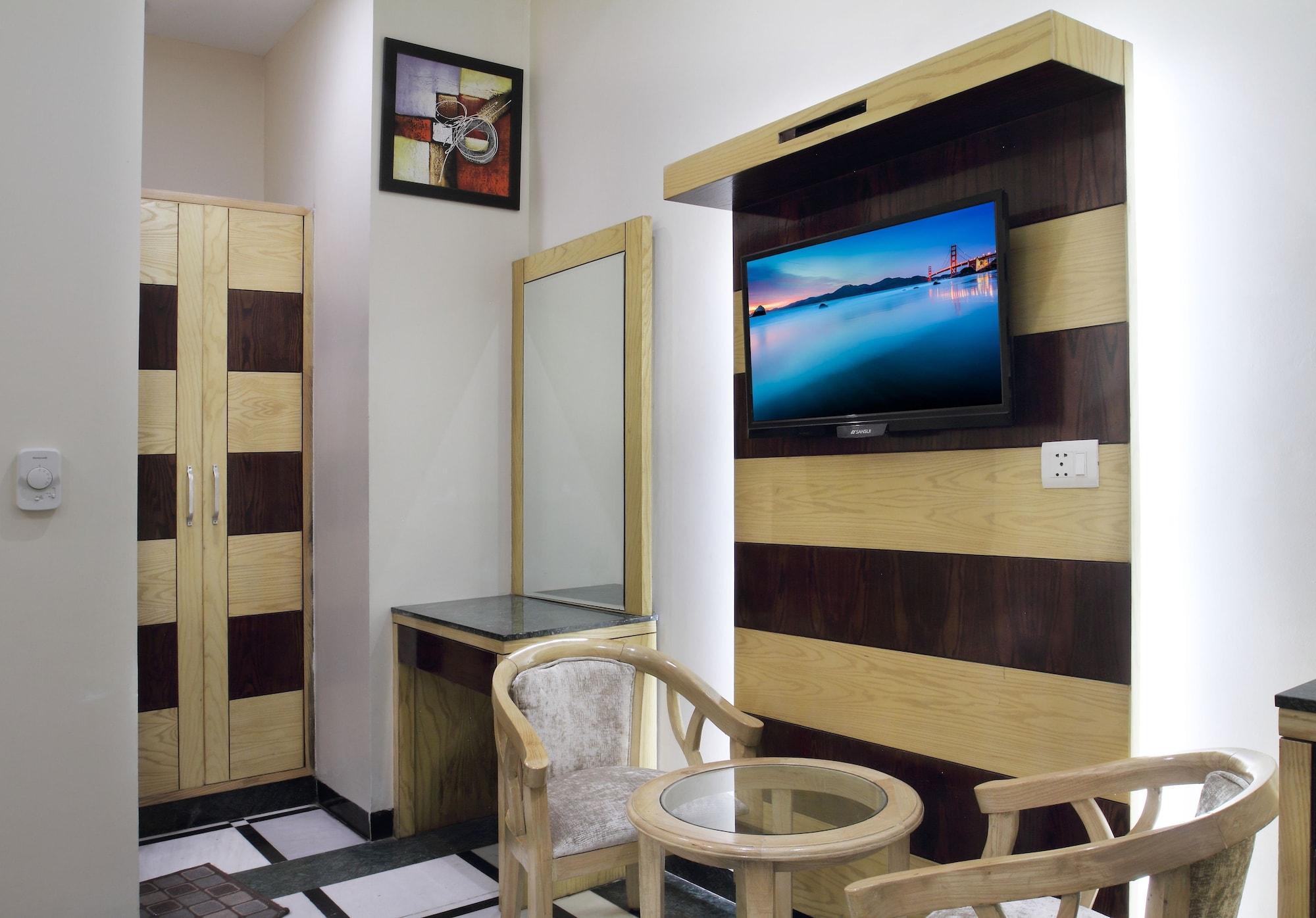 Hari Piorko - Railway Station 3* New Delhi
