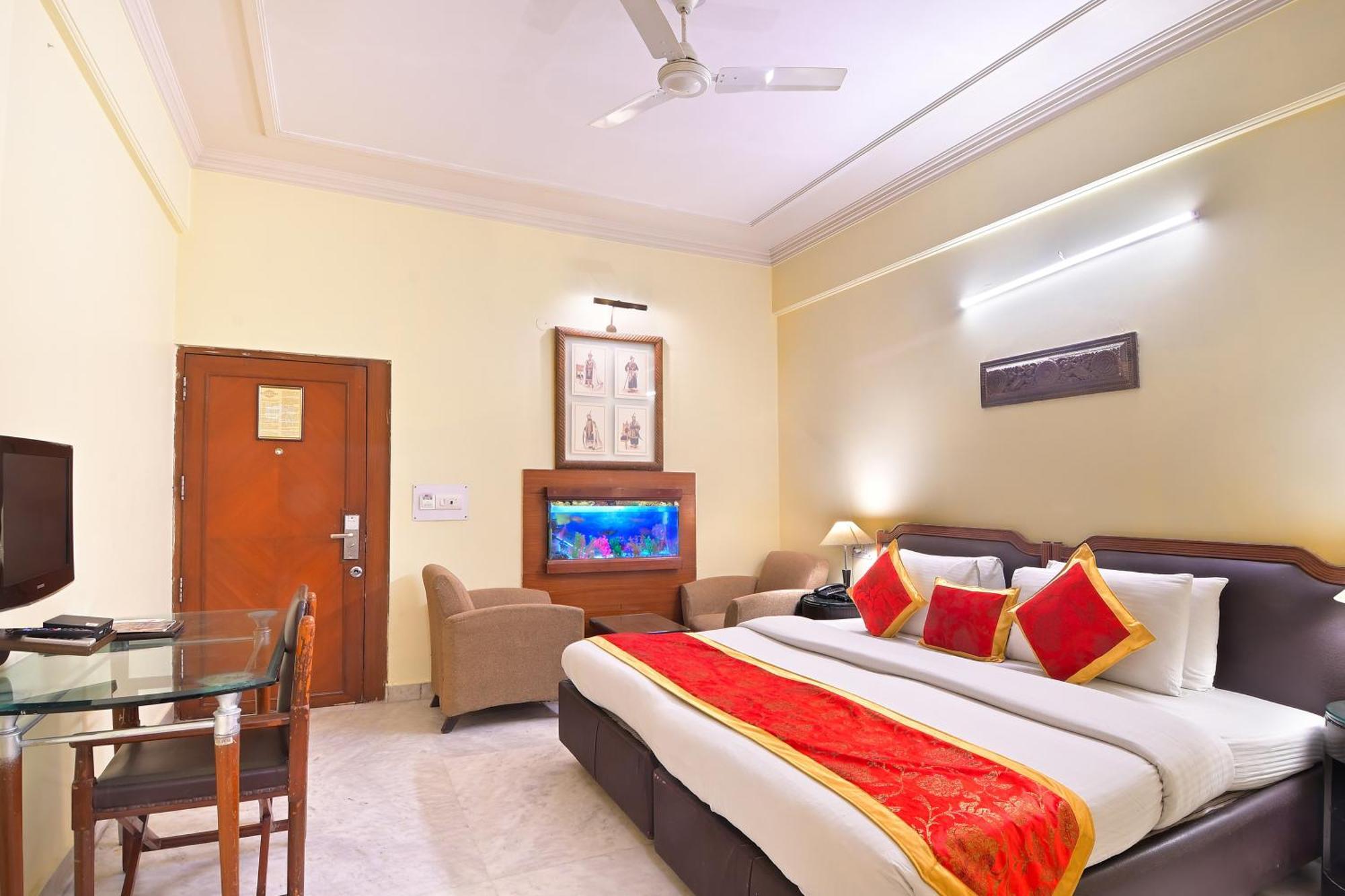 Hari Piorko - Railway Station 3* New Delhi
