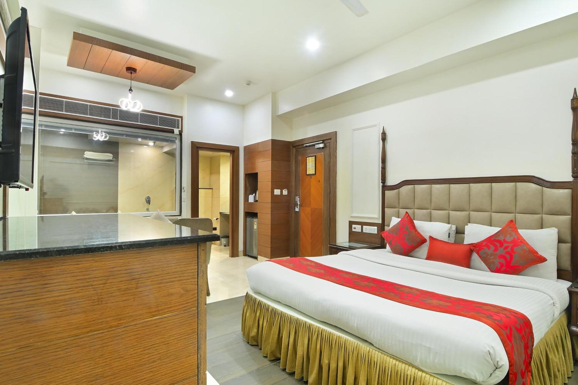 Hotel Hari Piorko - Railway Station 3*