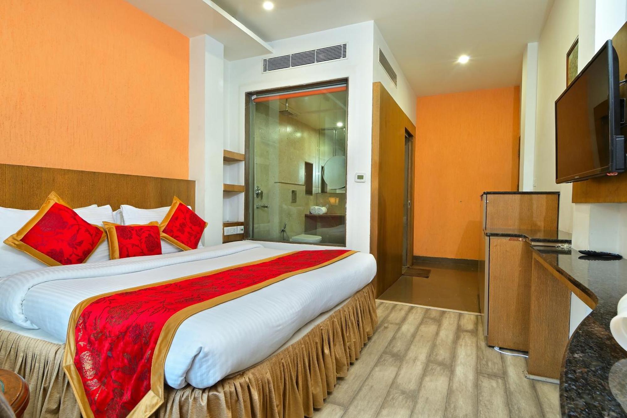 Hotel Hari Piorko - Railway Station 3*