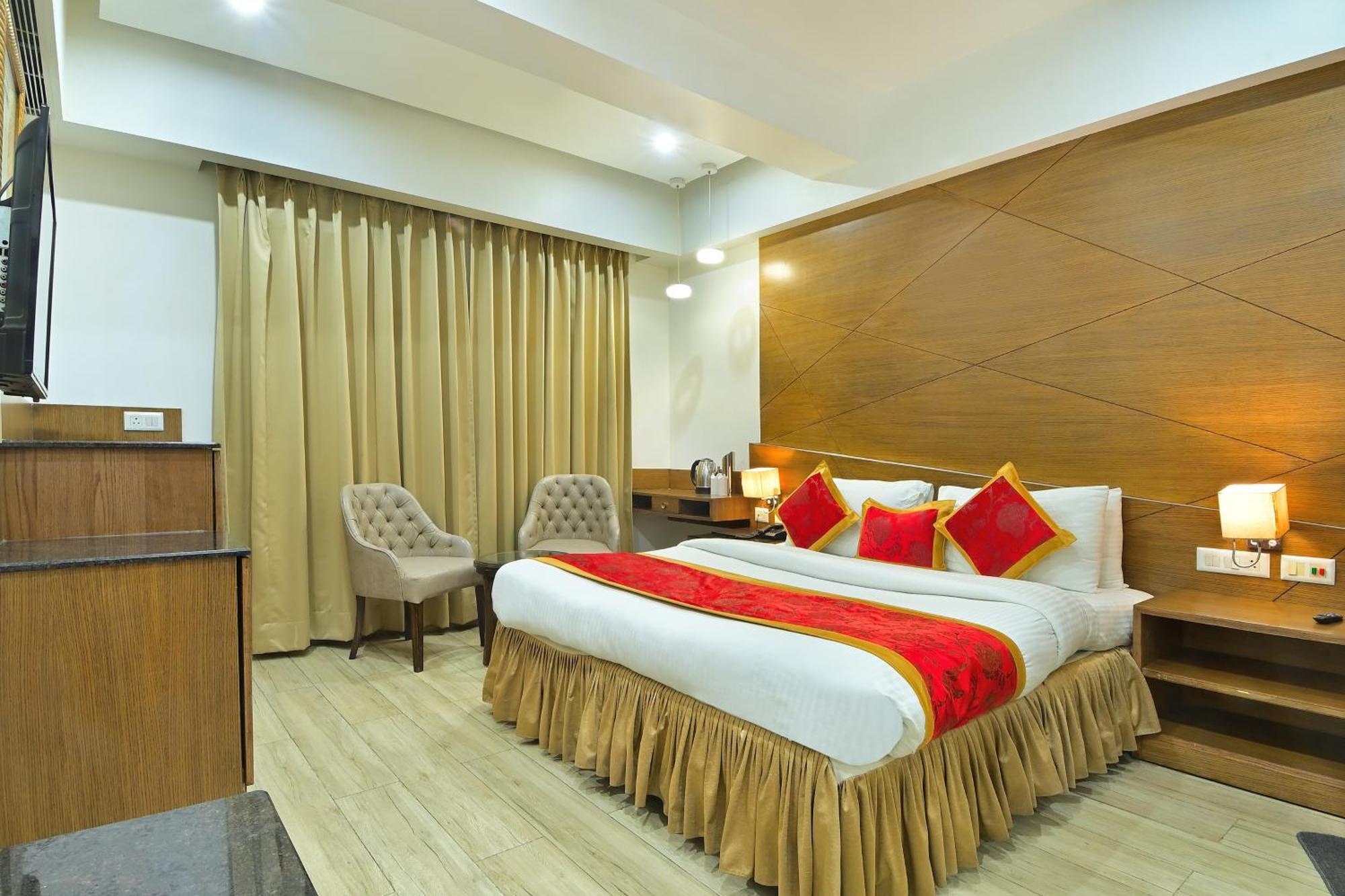 Hotel Hari Piorko - Railway Station New Delhi