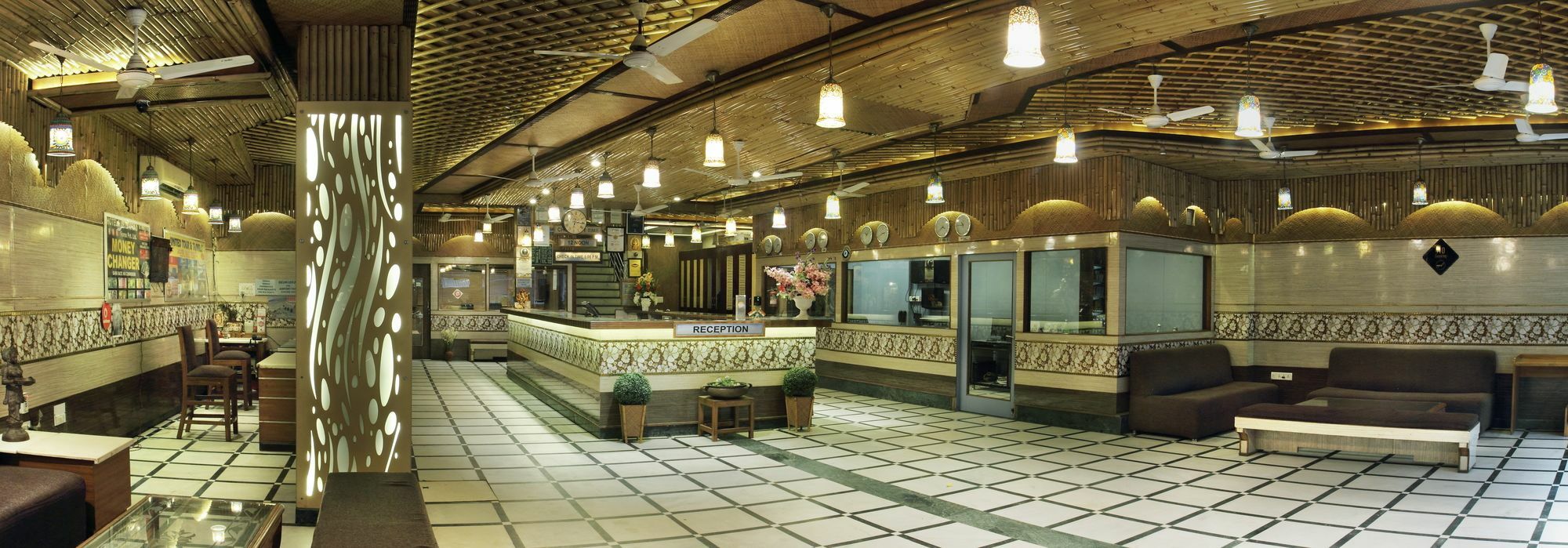 Hotel Hari Piorko - Railway Station New Delhi